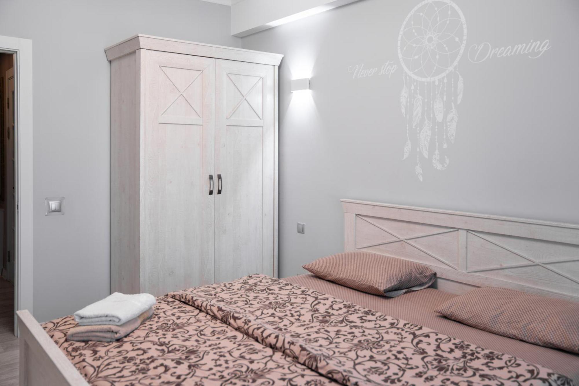 Business Class Apartments In The City Center Κισινάου Εξωτερικό φωτογραφία
